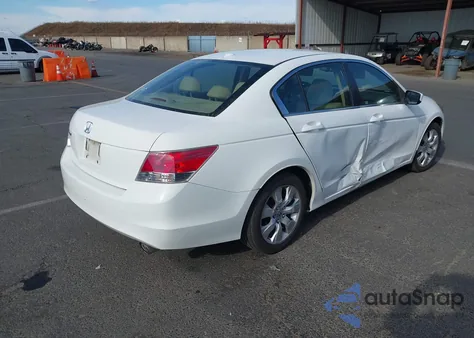 2010 Honda Accord 2.4 Ex-L z USA, uszkodzony, nr VIN 1HGCP2F82AA070016